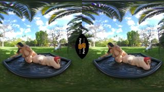VR