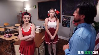 cheerleader
